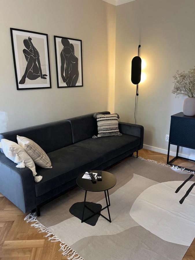 Luna Apartment ワルシャワ エクステリア 写真